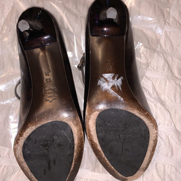 Donald J Pliner bronze woman’s open toe Mary Jane shoes size 8.5 - Picture 11 of 14